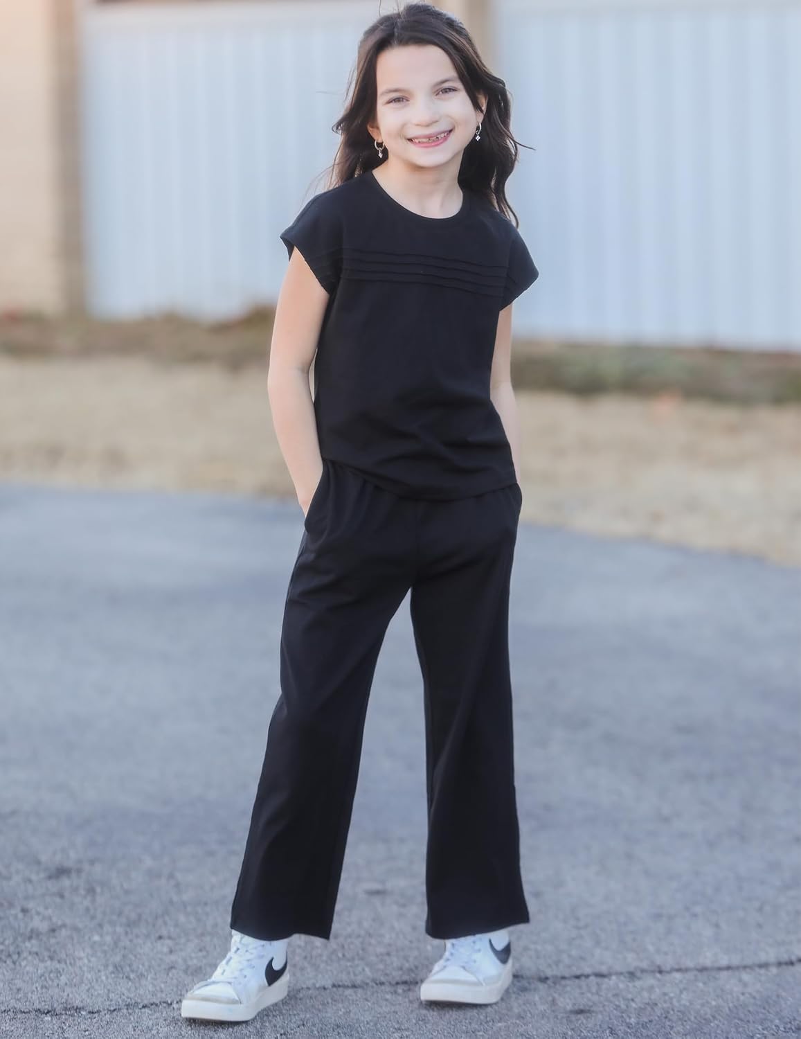 Arshiner Girls 2 Piece Outfits Short Sleeve Crewneck Tops Wide Leg Pant Set