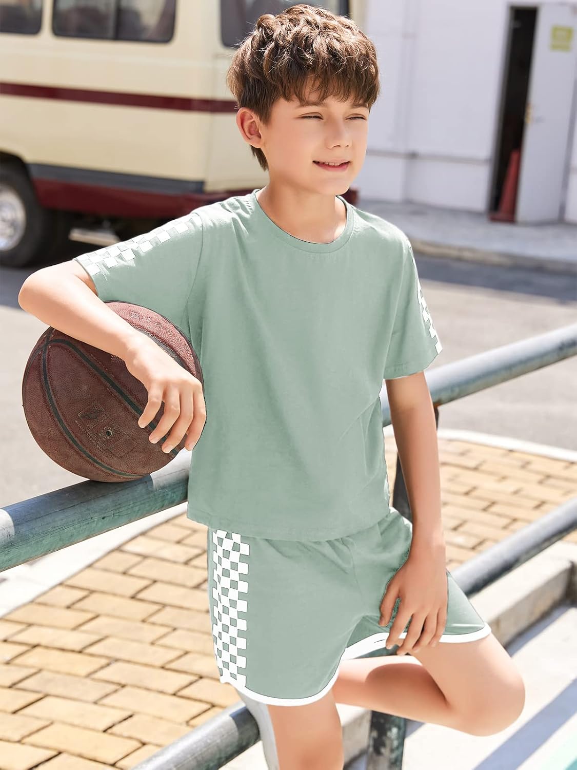 Haloumoning Unisex Girls Boys 2 Piece Outfits Crop Tops and Shorts Set