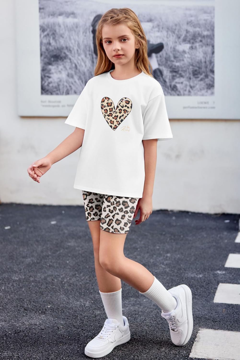 Arshiner Girls 2 Piece Outfit Summer Oversized Tops and Biker Shorts Set
