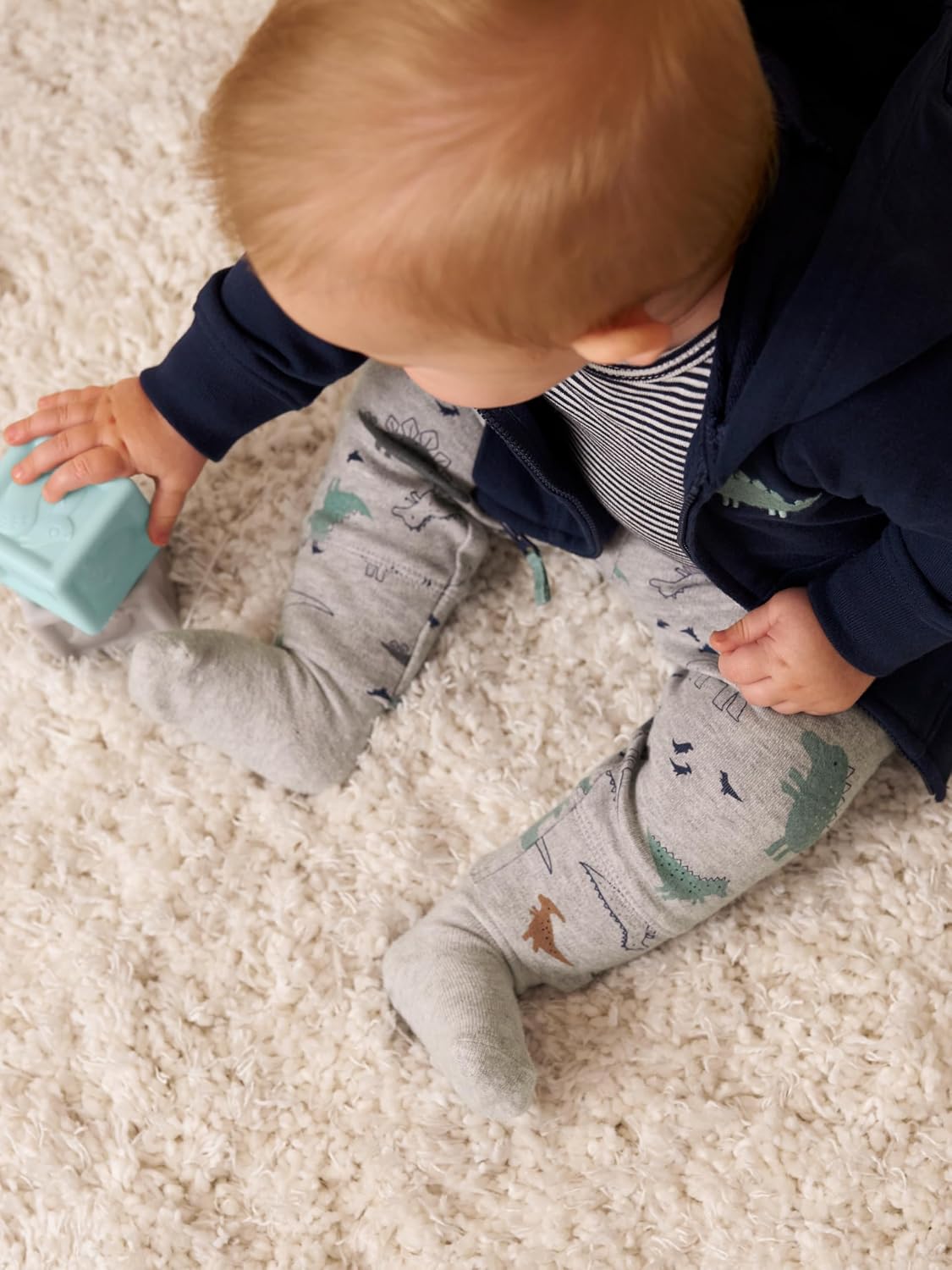 Simple Joys by Carter's Baby Boys 4-piece Jacket, Pant, and Bodysuit Set