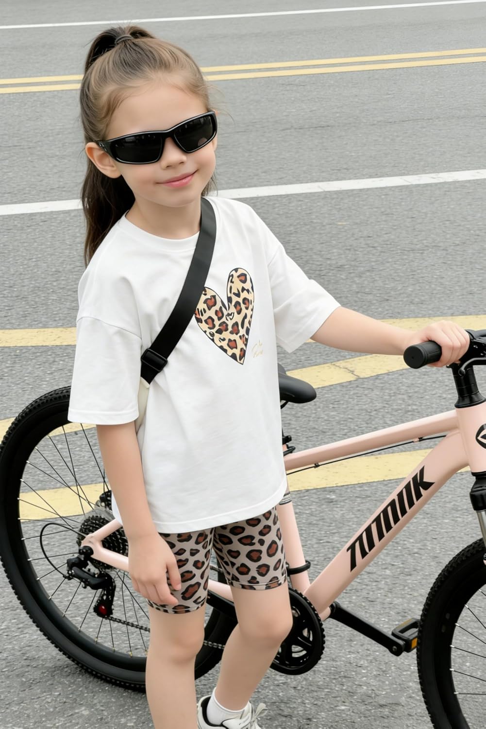 Arshiner Girls 2 Piece Outfit Summer Oversized Tops and Biker Shorts Set