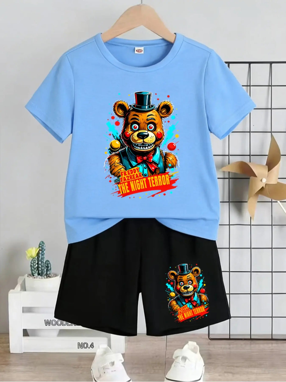 Five Nights At Freddy's Freddy Fazbear Printed Children's Short-Sleeved Set Summer Casual, Comfortable, Fashionable, Everyday, Outdoor Versatile T-Shirt And Shorts Set, Cartoon Printed Set, Ideal Gift Choice