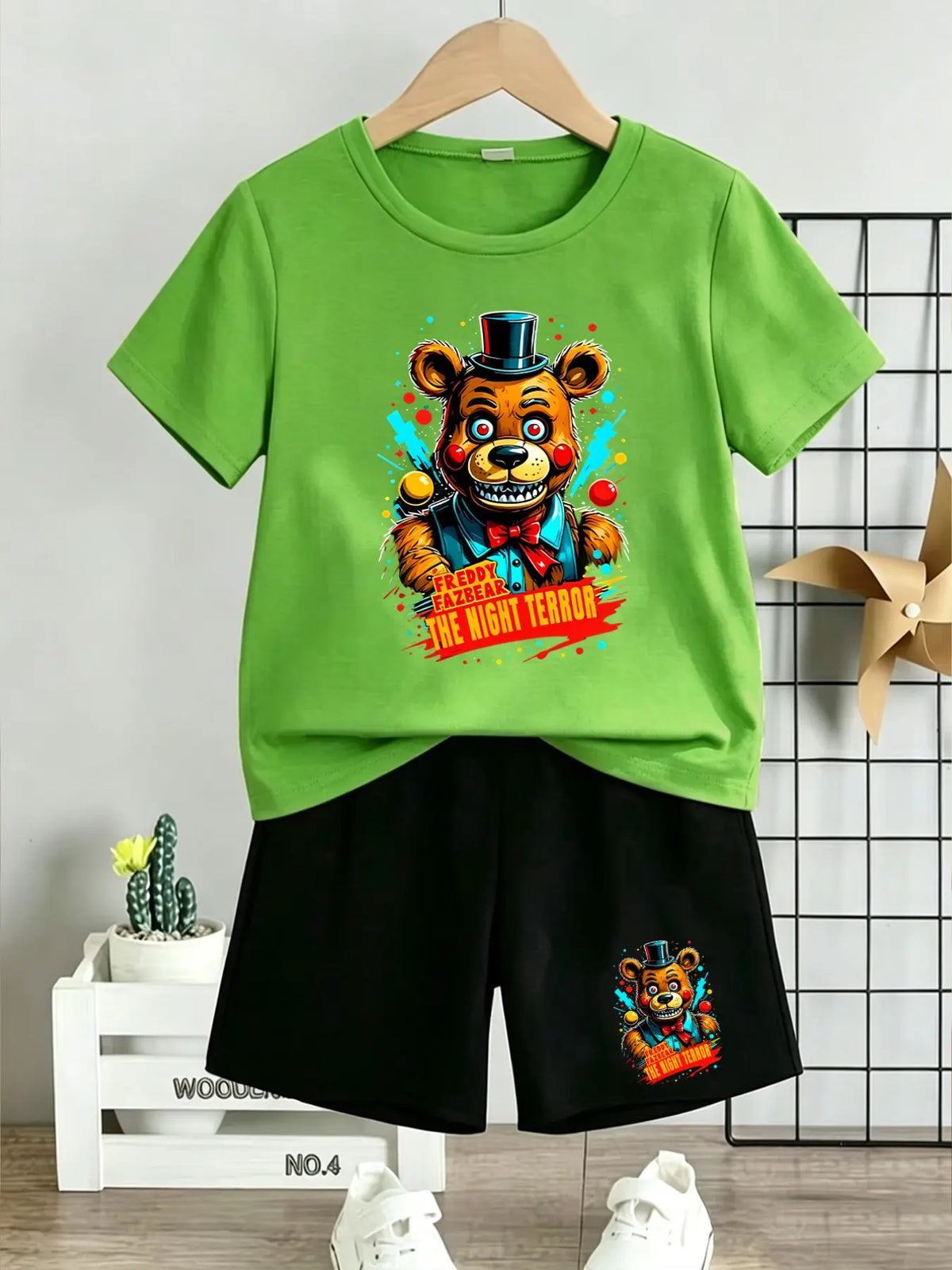 Five Nights At Freddy's Freddy Fazbear Printed Children's Short-Sleeved Set Summer Casual, Comfortable, Fashionable, Everyday, Outdoor Versatile T-Shirt And Shorts Set, Cartoon Printed Set, Ideal Gift Choice